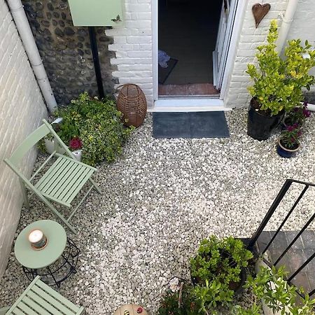 Neptune'S Nook, Cromer Exterior photo